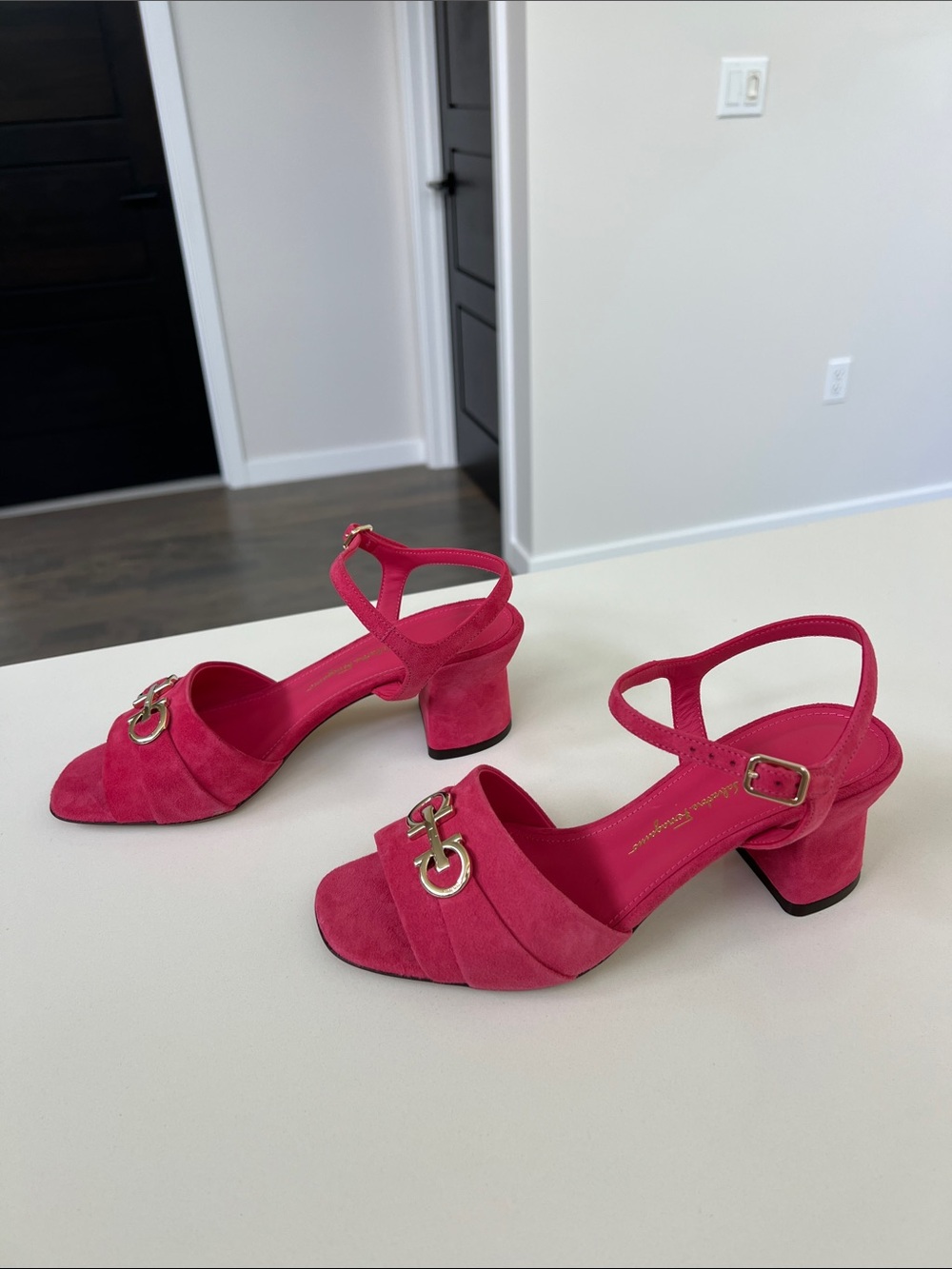 Salvatore Ferragamo ondina 55 fandango pink suede leather open toe heels sandals - Picture 11 of 12